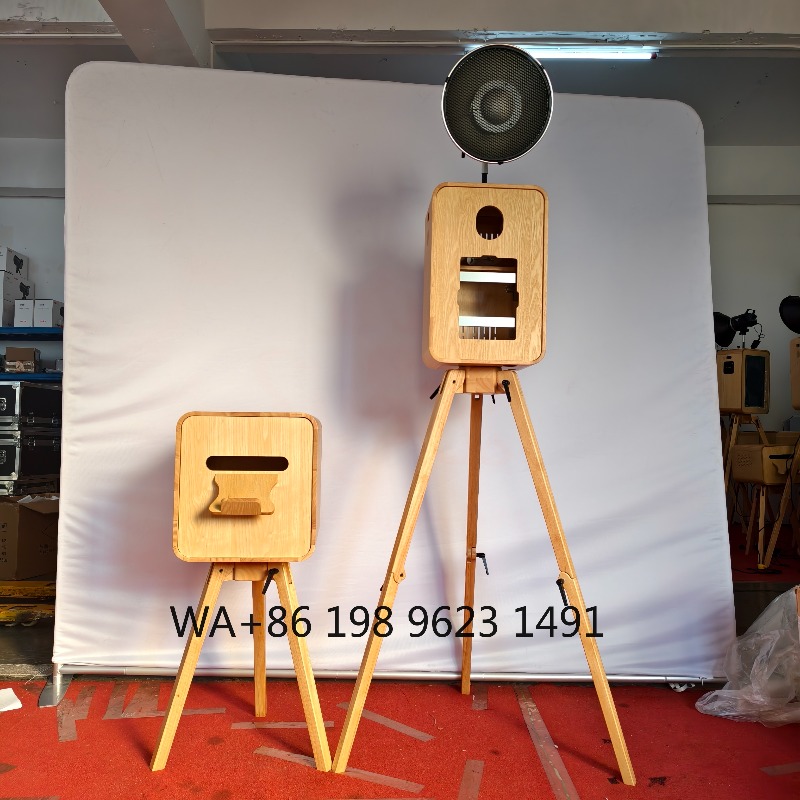 Photography Digital - Cabina Fotografica Retrò in Legno con