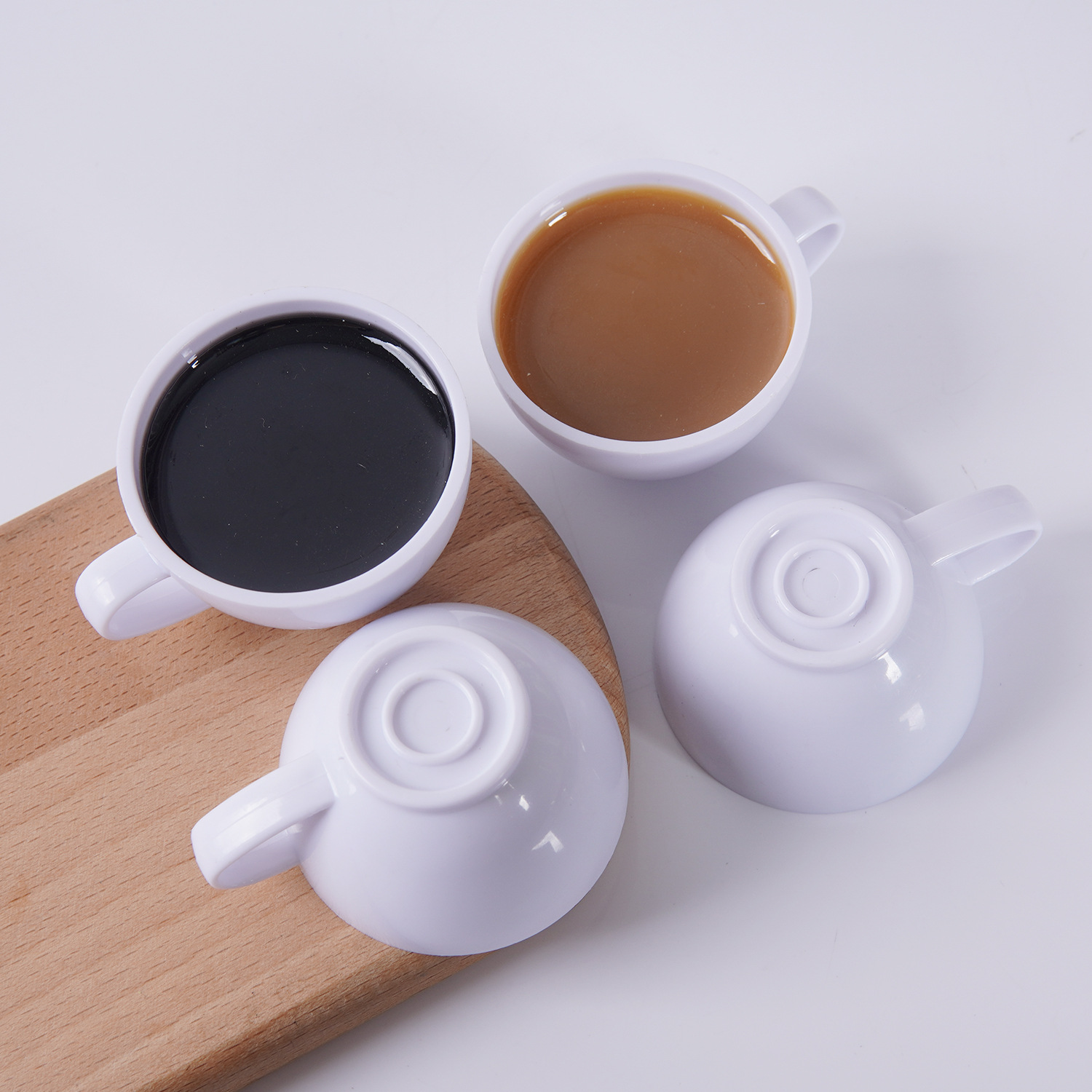 Modello di tazza di caffè simu - Photography Coffee recensione e prezzo